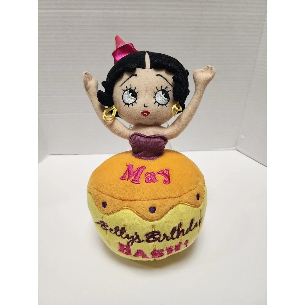 2013 Betty Boop May Birthday Bash‎ Plush Cake